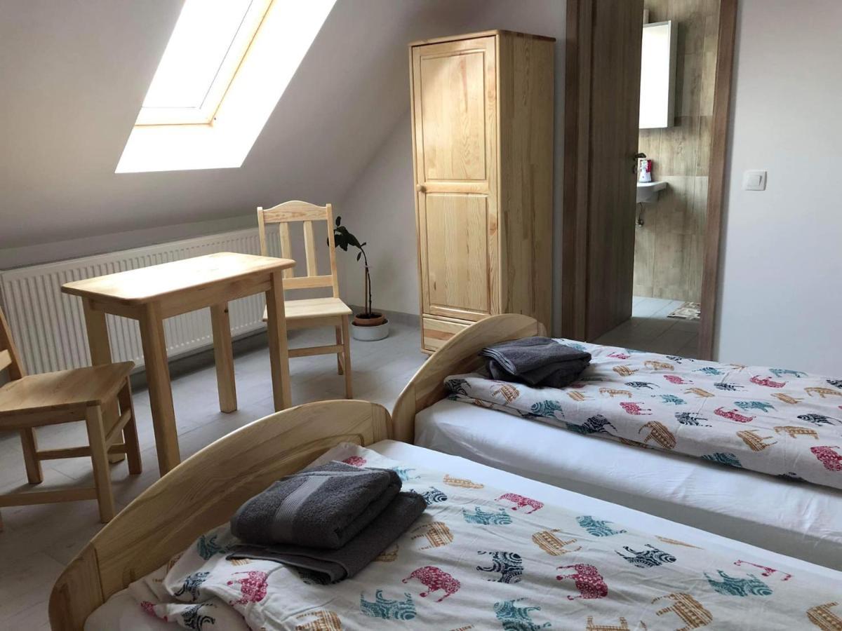 Fazekas Vendeghaz Hotel Balatonkeresztúr Buitenkant foto